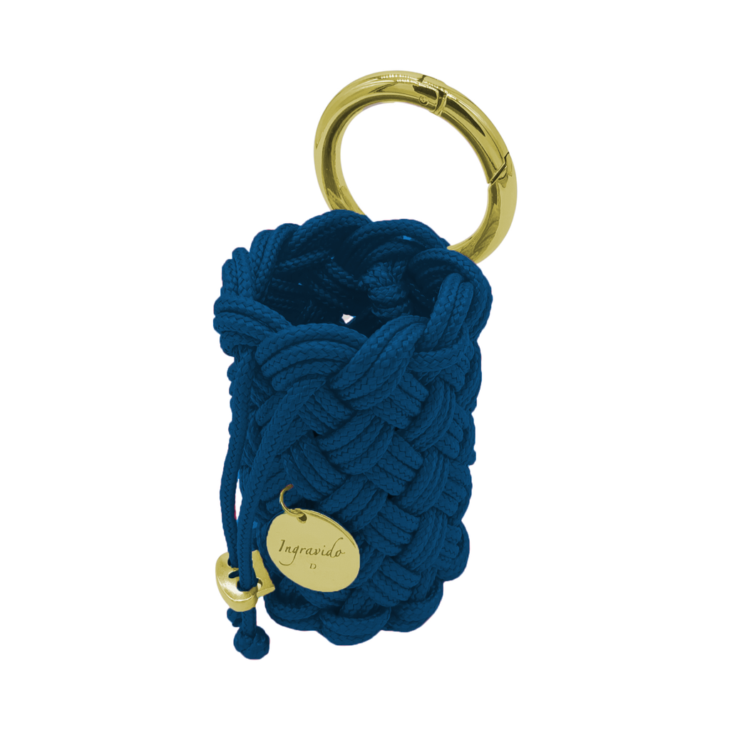013 royalblau blau gold Leckerlilbeutel Belohnung Hund  handmade handgemacht paracord geflochten leicht vegan ingravido hanstedt online shop fuer Hundezubehoer